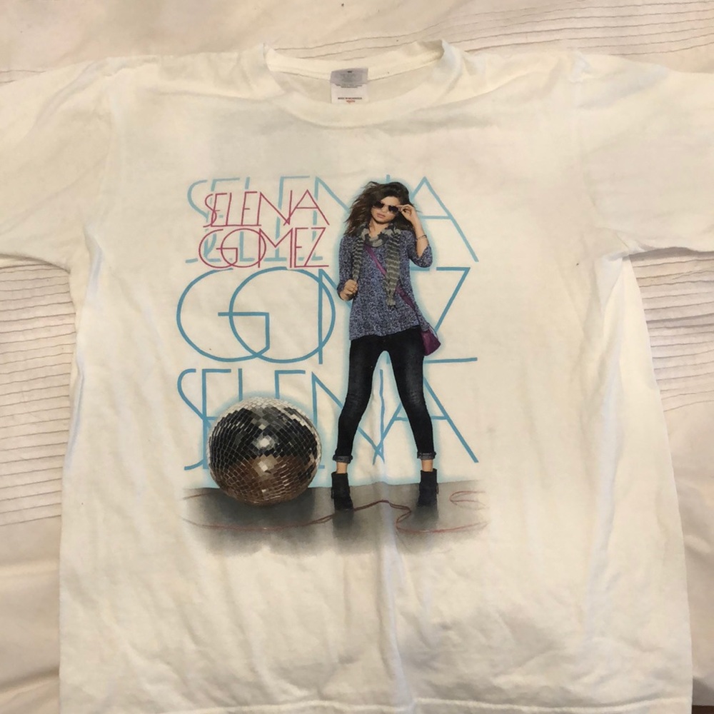 COPY - Selena Gomez t shirt - Picture 1 of 4